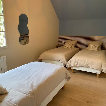 5 Personnes Le Bas Du Bois アパート